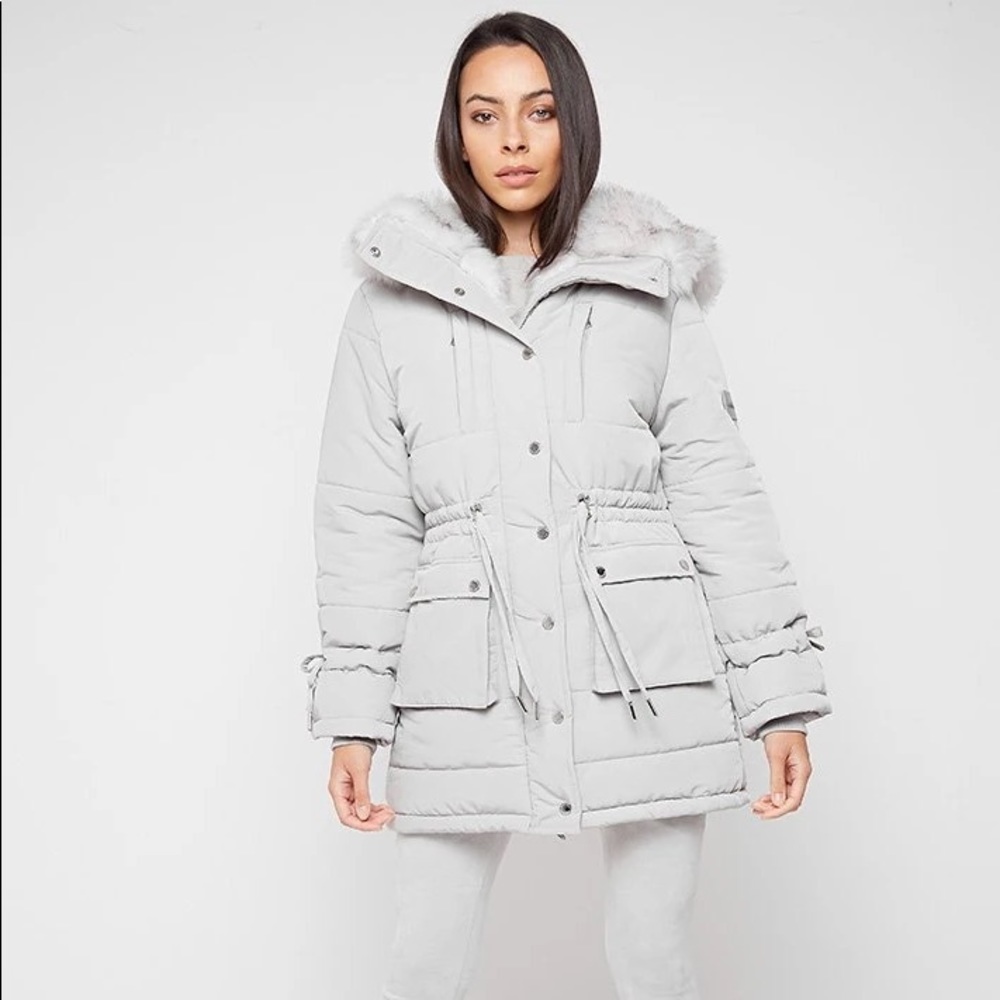 Manière de voir Faux Fur Long Coat